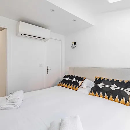 Suquet Centre Estalagem Cannes